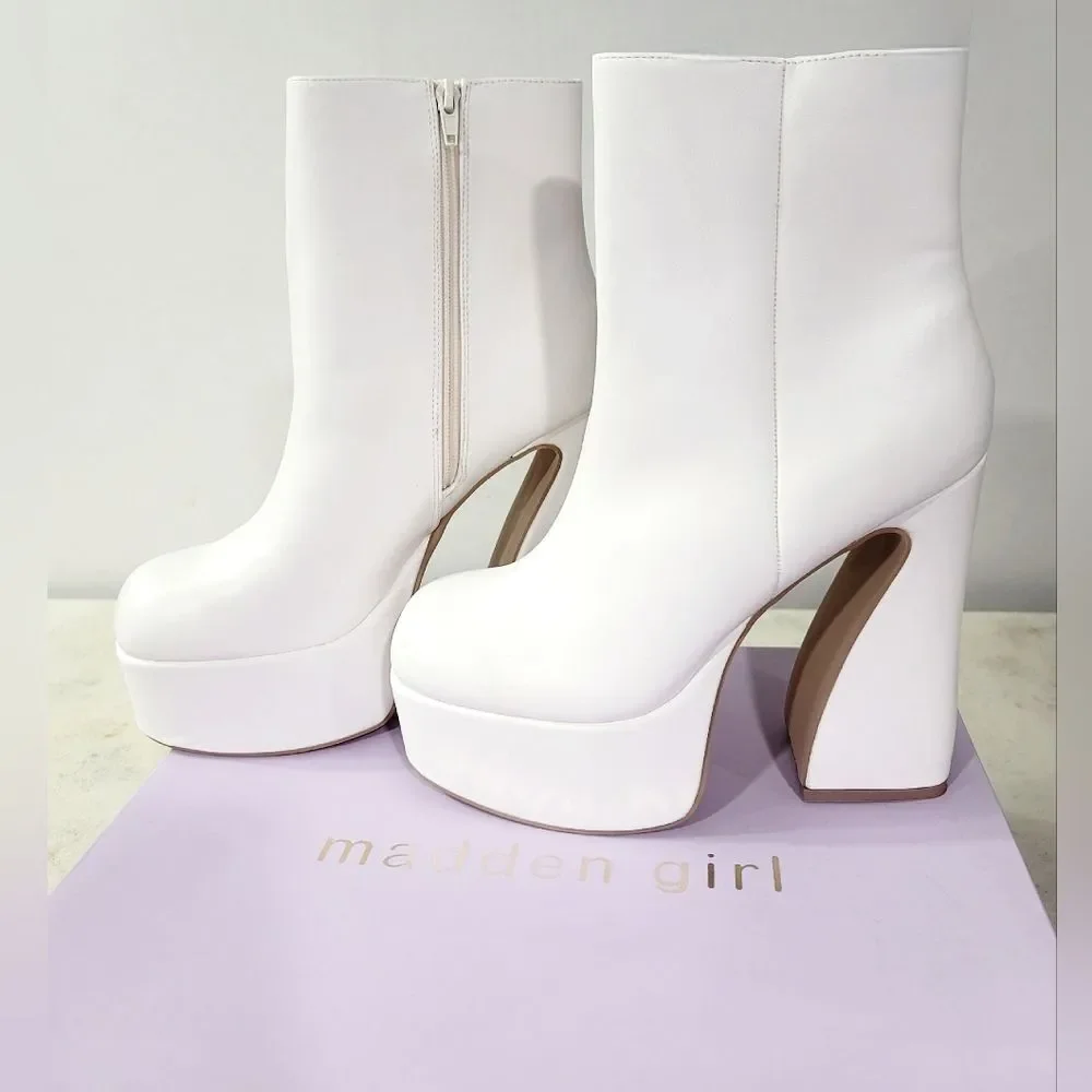Madden Girl Women's Kourtt Mid-Calf Faux Leather Platform Boots White Pari NIB